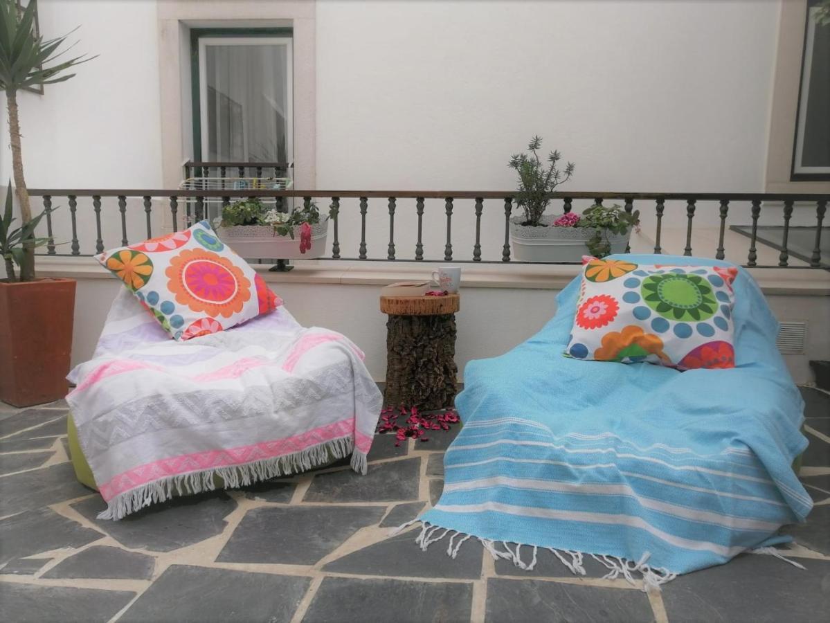 Courtyard House - Sun, Barbecue, Beach Sesimbra Esterno foto